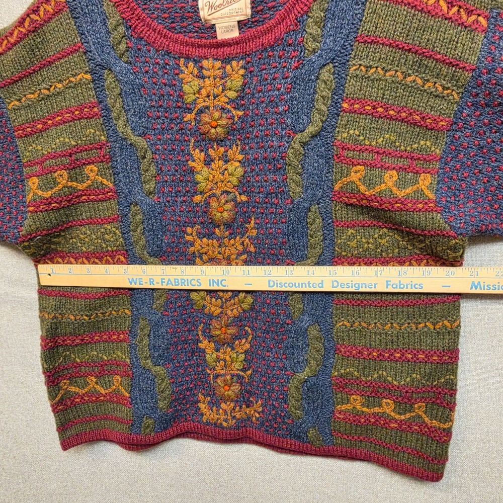 Vintage Woolrich Womens Handknit Floral Embroidered Sweater Large Multicolor - Picture 4 of 6